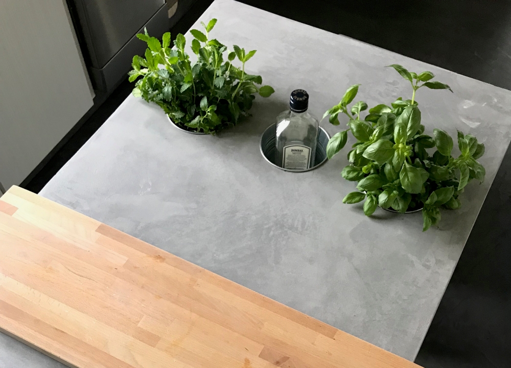 Micro-ciment-Mortex-plan-de-travail - MadebyFDK