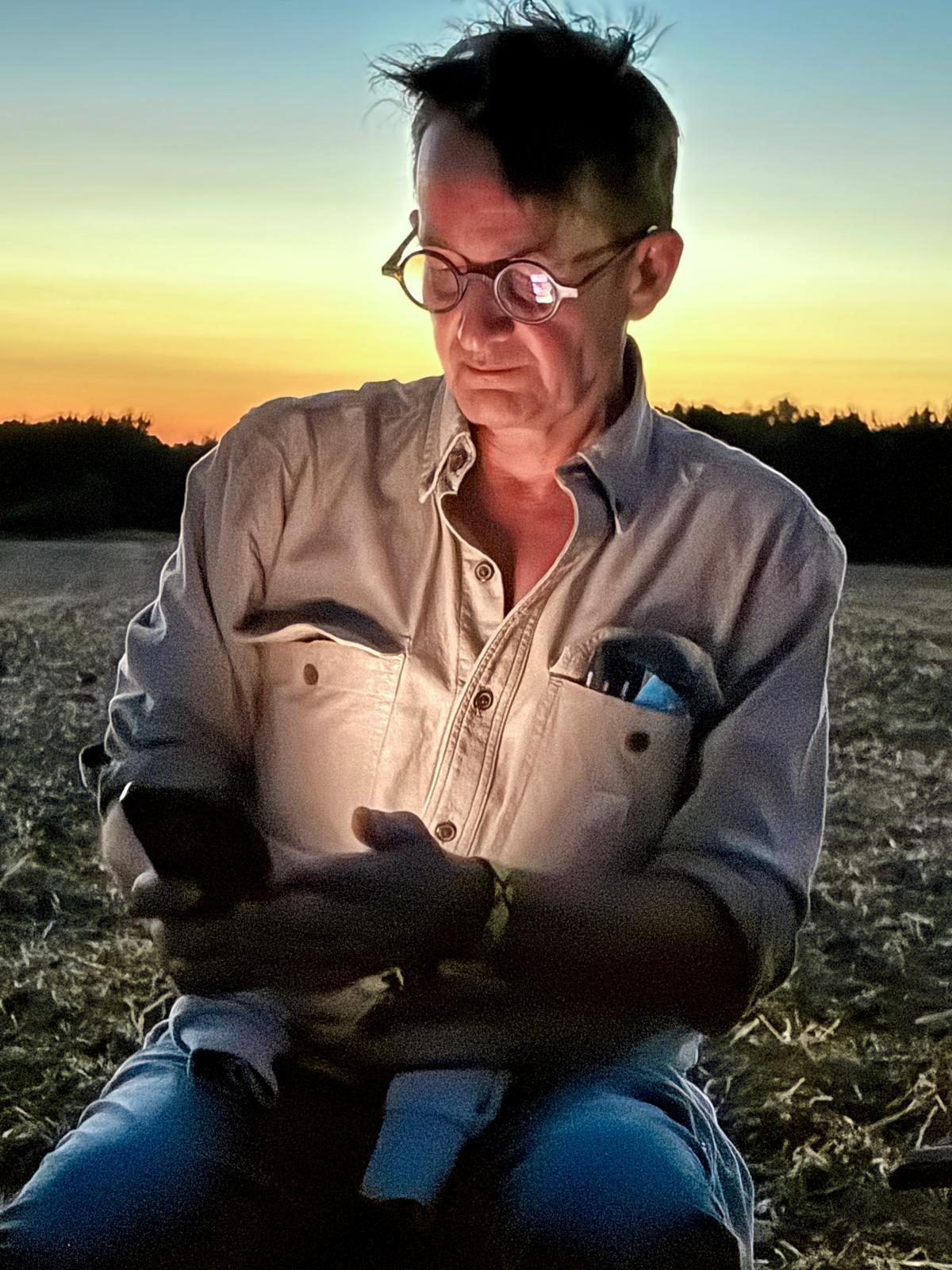 Frédéric Dekeijser, artisan en résine époxy et micro-ciment Mortex